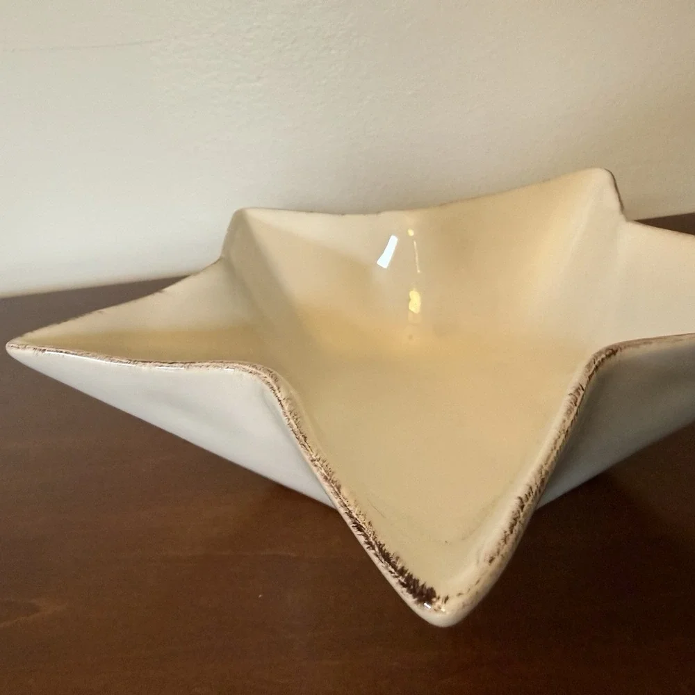 Pottery Barn Star Shaped Candy Bowl Dish Distressed Glaze Edge 9